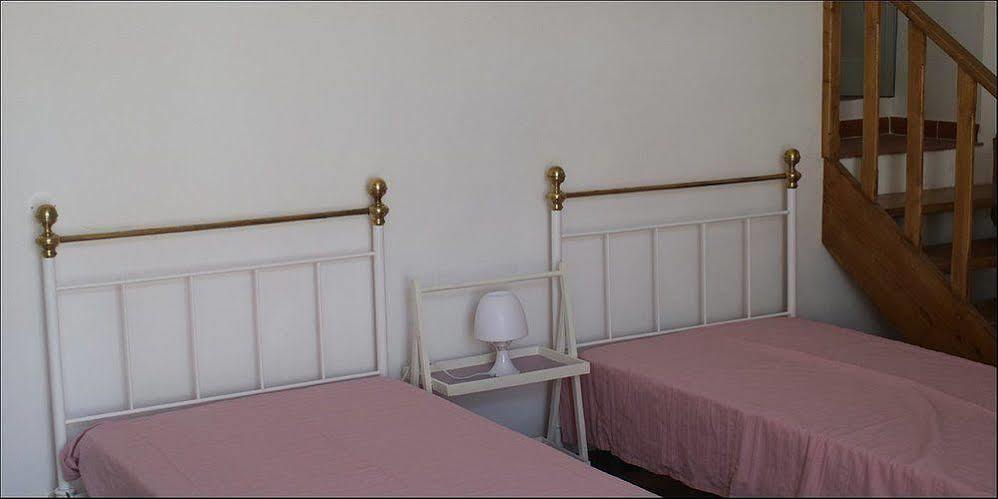 Hostel Raymundo Эвора Экстерьер фото