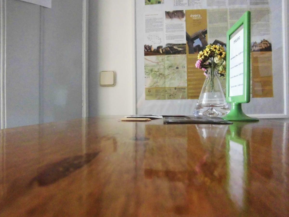 Hostel Raymundo Эвора Экстерьер фото